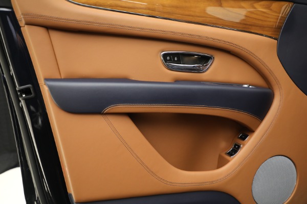 Used 2021 Bentley Bentayga V8 for sale Sold at Alfa Romeo of Westport in Westport CT 06880 21