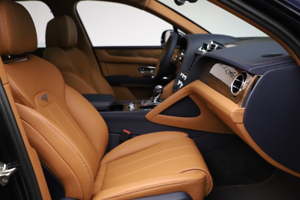 New 2021 Bentley Bentayga V8 for sale Sold at Alfa Romeo of Westport in Westport CT 06880 26
