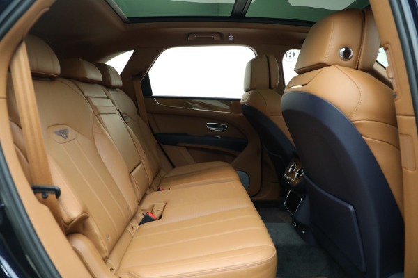 Used 2021 Bentley Bentayga V8 for sale Sold at Alfa Romeo of Westport in Westport CT 06880 27