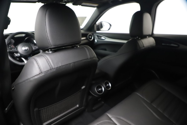 New 2020 Alfa Romeo Stelvio Ti Sport Q4 for sale $55,995 at Alfa Romeo of Westport in Westport CT 06880 20