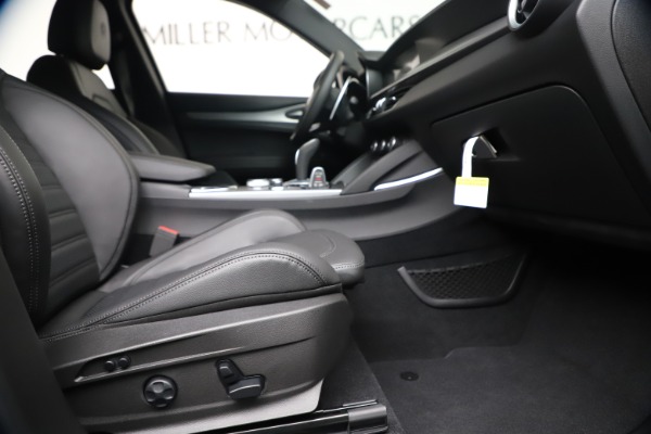 New 2020 Alfa Romeo Stelvio Ti Sport Q4 for sale $55,995 at Alfa Romeo of Westport in Westport CT 06880 23