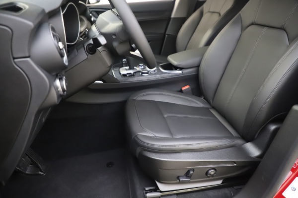 New 2020 Alfa Romeo Stelvio Q4 for sale $47,645 at Alfa Romeo of Westport in Westport CT 06880 15