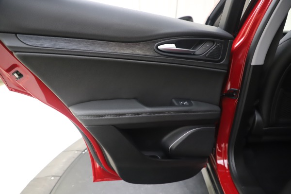 New 2020 Alfa Romeo Stelvio Q4 for sale $47,645 at Alfa Romeo of Westport in Westport CT 06880 21