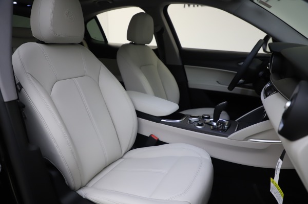 New 2020 Alfa Romeo Stelvio Ti Q4 for sale $50,895 at Alfa Romeo of Westport in Westport CT 06880 23
