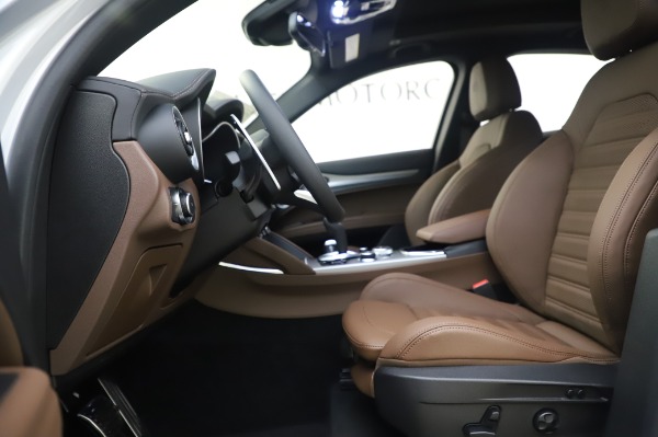 New 2020 Alfa Romeo Stelvio Ti Sport Q4 for sale Sold at Alfa Romeo of Westport in Westport CT 06880 14