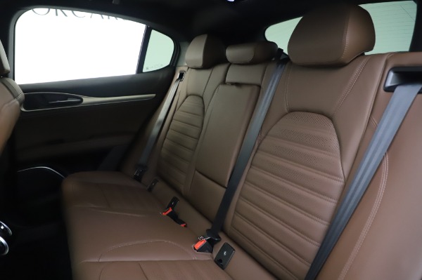 New 2020 Alfa Romeo Stelvio Ti Sport Q4 for sale Sold at Alfa Romeo of Westport in Westport CT 06880 18
