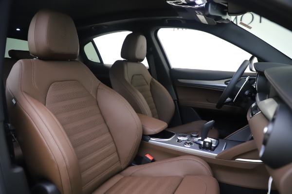 New 2020 Alfa Romeo Stelvio Ti Sport Q4 for sale Sold at Alfa Romeo of Westport in Westport CT 06880 22