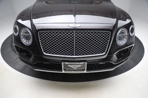 Used 2017 Bentley Bentayga W12 for sale $138,900 at Alfa Romeo of Westport in Westport CT 06880 13
