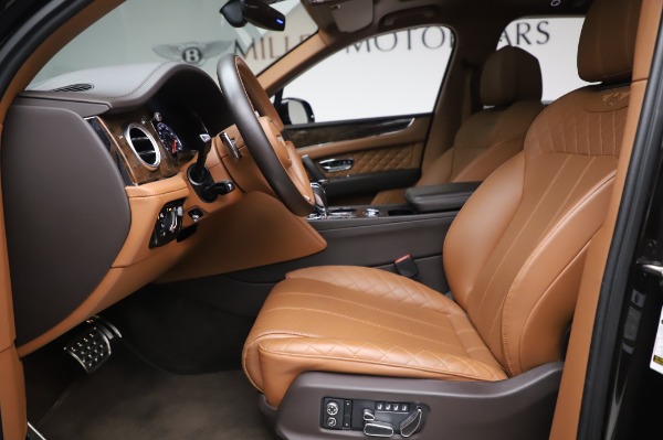 Used 2017 Bentley Bentayga W12 for sale $138,900 at Alfa Romeo of Westport in Westport CT 06880 18