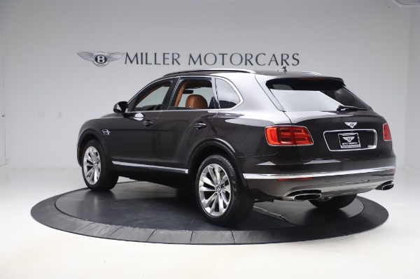 Used 2017 Bentley Bentayga W12 for sale $138,900 at Alfa Romeo of Westport in Westport CT 06880 5
