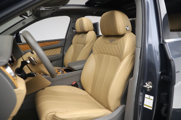 Used 2017 Bentley Bentayga W12 for sale Sold at Alfa Romeo of Westport in Westport CT 06880 19