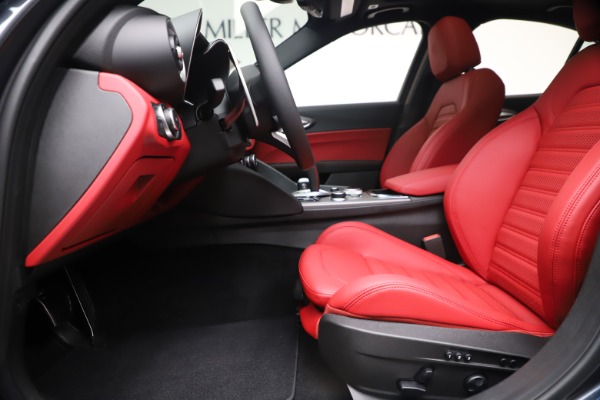 New 2020 Alfa Romeo Giulia Ti Sport Q4 for sale Sold at Alfa Romeo of Westport in Westport CT 06880 14