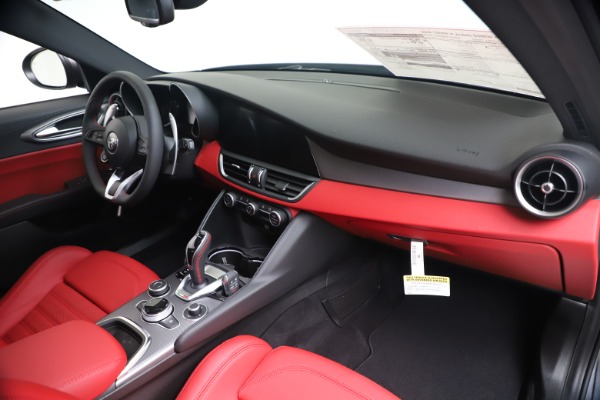New 2020 Alfa Romeo Giulia Ti Sport Q4 for sale Sold at Alfa Romeo of Westport in Westport CT 06880 24