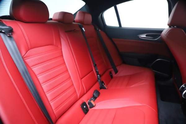 New 2020 Alfa Romeo Giulia Ti Sport Q4 for sale Sold at Alfa Romeo of Westport in Westport CT 06880 26