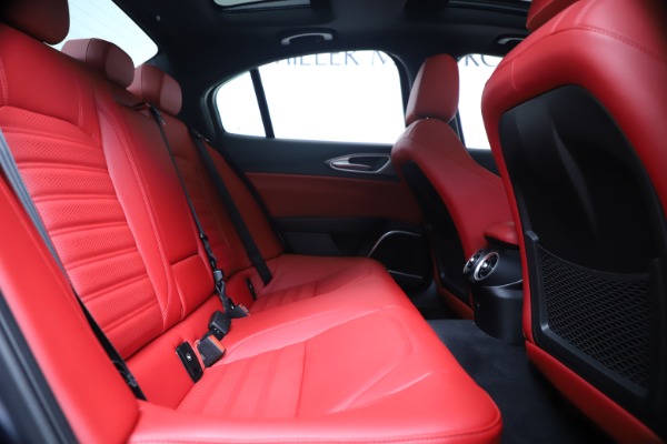 New 2020 Alfa Romeo Giulia Ti Sport Q4 for sale Sold at Alfa Romeo of Westport in Westport CT 06880 27