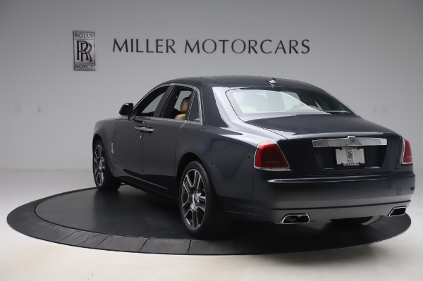 Used 2016 Rolls-Royce Ghost for sale $175,900 at Alfa Romeo of Westport in Westport CT 06880 5
