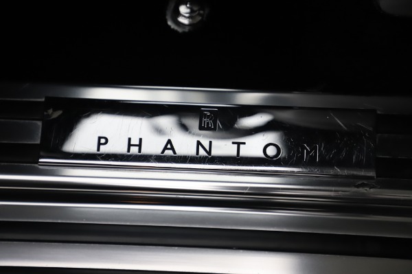 Used 2014 Rolls-Royce Phantom for sale Sold at Alfa Romeo of Westport in Westport CT 06880 24