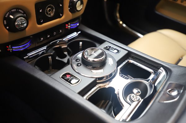 Used 2015 Rolls-Royce Wraith for sale Sold at Alfa Romeo of Westport in Westport CT 06880 19
