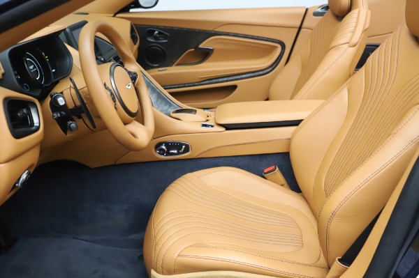 Used 2019 Aston Martin DB11 Volante Convertible for sale $198,900 at Alfa Romeo of Westport in Westport CT 06880 14