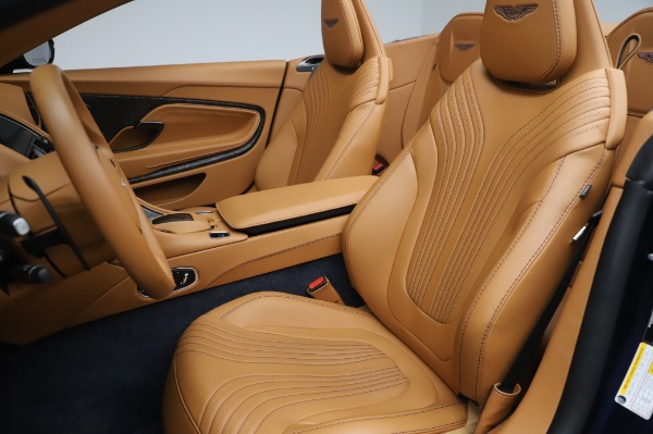 Used 2019 Aston Martin DB11 Volante Convertible for sale $198,900 at Alfa Romeo of Westport in Westport CT 06880 15