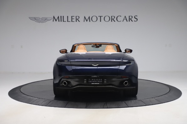 Used 2019 Aston Martin DB11 Volante Convertible for sale $198,900 at Alfa Romeo of Westport in Westport CT 06880 5