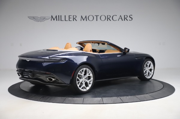 Used 2019 Aston Martin DB11 Volante Convertible for sale $198,900 at Alfa Romeo of Westport in Westport CT 06880 7