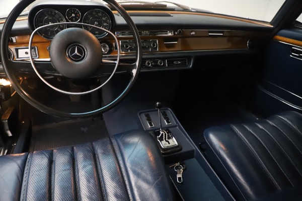 Used 1971 Mercedes-Benz 300 SEL 6.3 for sale Sold at Alfa Romeo of Westport in Westport CT 06880 14
