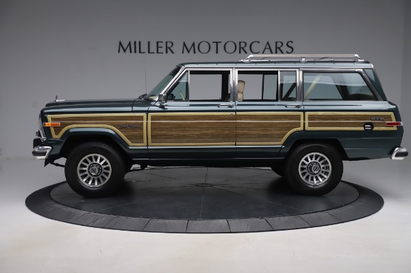 Used 1991 Jeep Grand Wagoneer for sale Sold at Alfa Romeo of Westport in Westport CT 06880 3