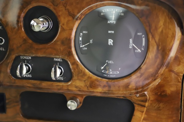 Used 1965 Rolls-Royce Silver Cloud III for sale $99,900 at Alfa Romeo of Westport in Westport CT 06880 27