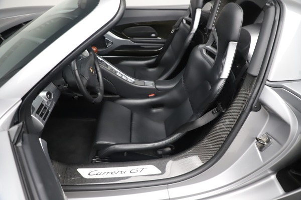 Used 2005 Porsche Carrera GT for sale Sold at Alfa Romeo of Westport in Westport CT 06880 22