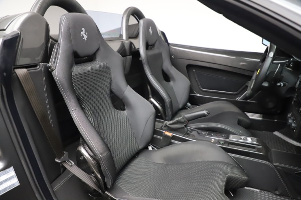 Used 2009 Ferrari 430 Scuderia Spider 16M for sale $325,900 at Alfa Romeo of Westport in Westport CT 06880 27