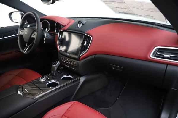 New 2020 Maserati Ghibli S Q4 GranSport for sale $93,285 at Alfa Romeo of Westport in Westport CT 06880 24