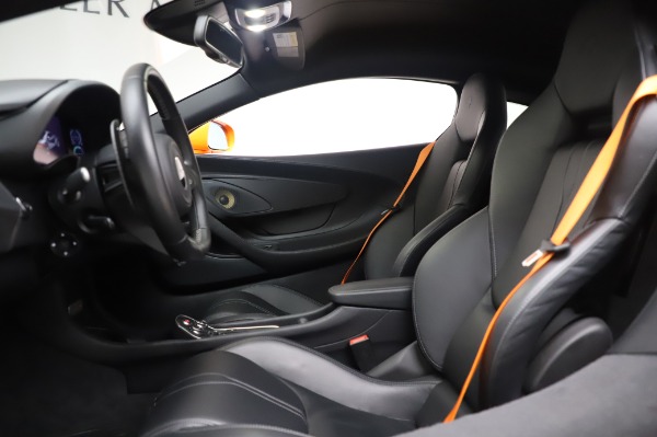 Used 2017 McLaren 570S Coupe for sale $149,900 at Alfa Romeo of Westport in Westport CT 06880 17
