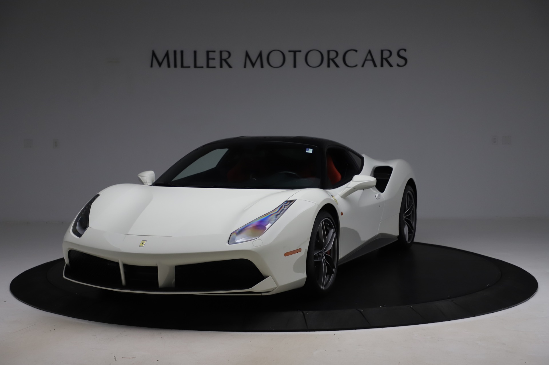 Used 2016 Ferrari 488 GTB Base for sale $239,900 at Alfa Romeo of Westport in Westport CT 06880 1