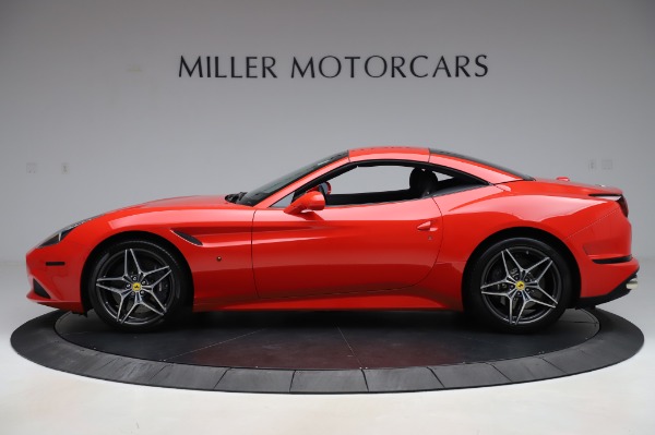 Used 2017 Ferrari California T for sale $165,900 at Alfa Romeo of Westport in Westport CT 06880 14