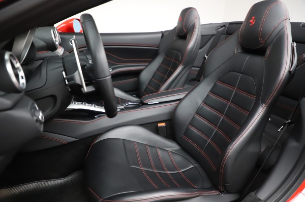 Used 2017 Ferrari California T for sale $165,900 at Alfa Romeo of Westport in Westport CT 06880 21