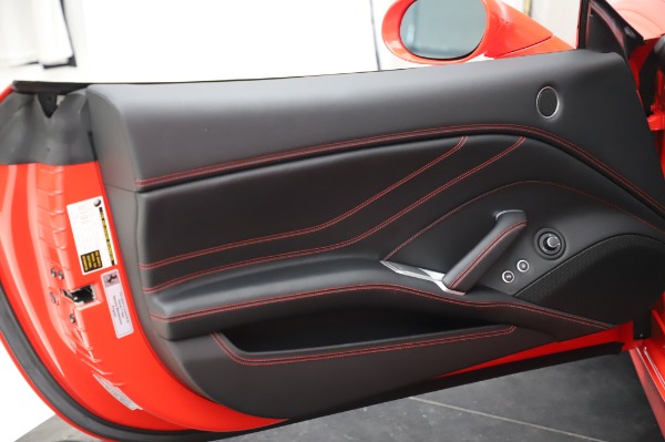 Used 2017 Ferrari California T for sale $165,900 at Alfa Romeo of Westport in Westport CT 06880 23