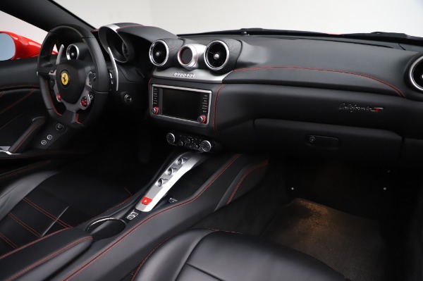 Used 2017 Ferrari California T for sale $165,900 at Alfa Romeo of Westport in Westport CT 06880 24