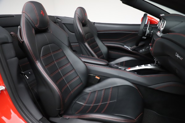 Used 2017 Ferrari California T for sale $165,900 at Alfa Romeo of Westport in Westport CT 06880 26