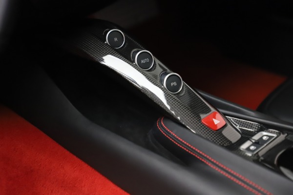 Used 2015 Ferrari F12 Berlinetta for sale $235,900 at Alfa Romeo of Westport in Westport CT 06880 21