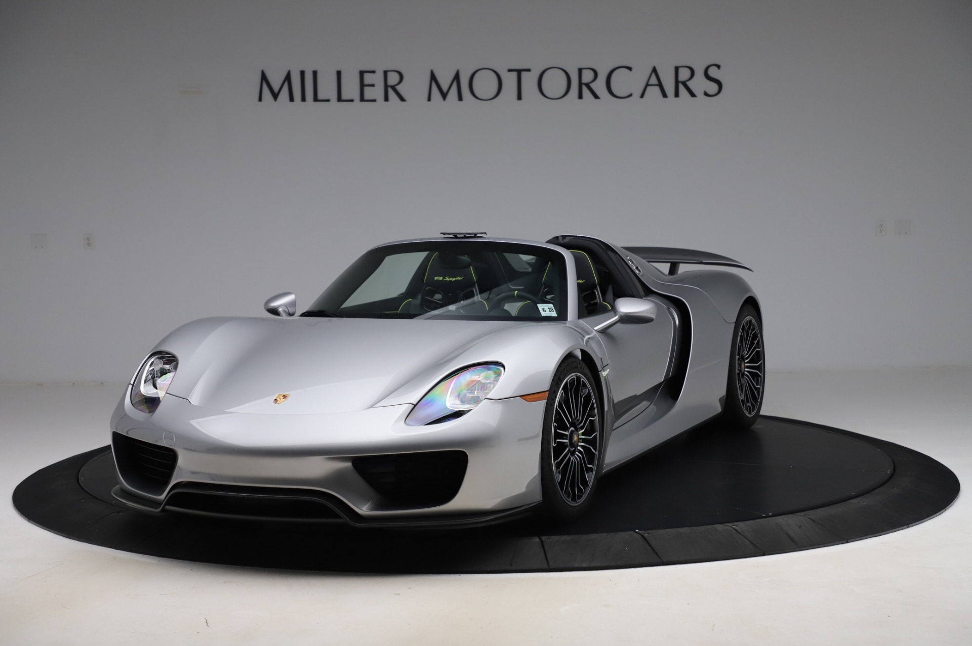 Used 2015 Porsche 918 Spyder for sale Sold at Alfa Romeo of Westport in Westport CT 06880 1