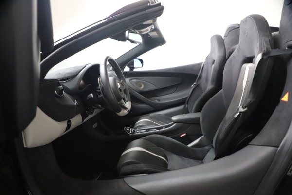 Used 2019 McLaren 570S Spider for sale Sold at Alfa Romeo of Westport in Westport CT 06880 27