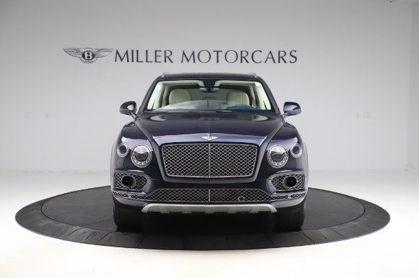 Used 2017 Bentley Bentayga W12 for sale $133,900 at Alfa Romeo of Westport in Westport CT 06880 13