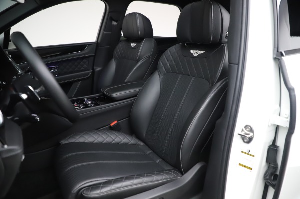 Used 2018 Bentley Bentayga Black Edition for sale $149,900 at Alfa Romeo of Westport in Westport CT 06880 21