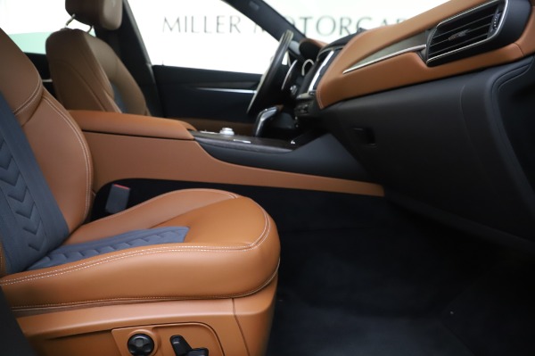 New 2020 Maserati Levante Q4 GranLusso for sale $88,635 at Alfa Romeo of Westport in Westport CT 06880 23