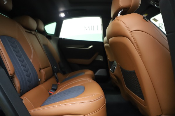 New 2020 Maserati Levante Q4 GranLusso for sale $88,635 at Alfa Romeo of Westport in Westport CT 06880 27