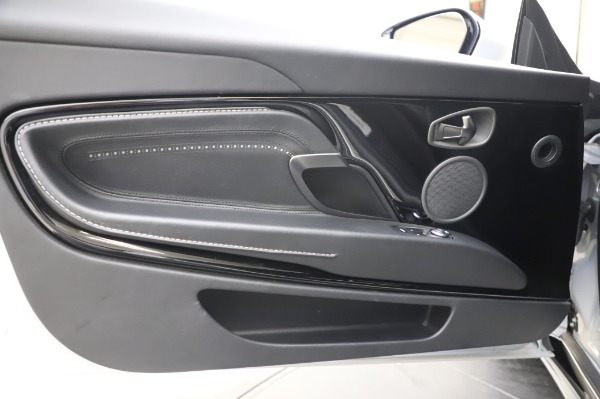 Used 2018 Aston Martin DB11 V8 Coupe for sale Sold at Alfa Romeo of Westport in Westport CT 06880 17