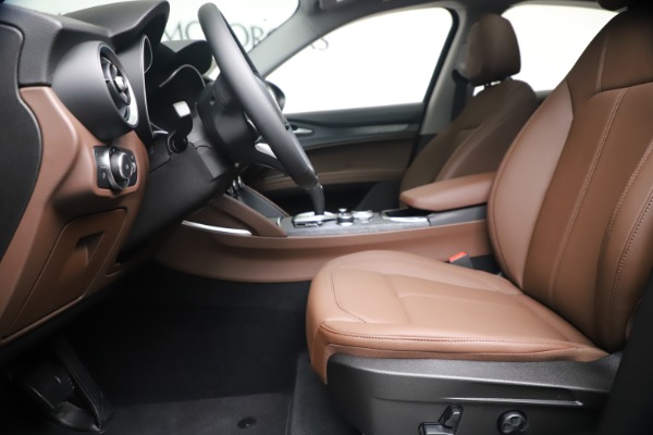 New 2020 Alfa Romeo Stelvio Q4 for sale $49,045 at Alfa Romeo of Westport in Westport CT 06880 15