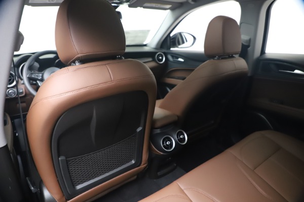 New 2020 Alfa Romeo Stelvio Q4 for sale $49,045 at Alfa Romeo of Westport in Westport CT 06880 19