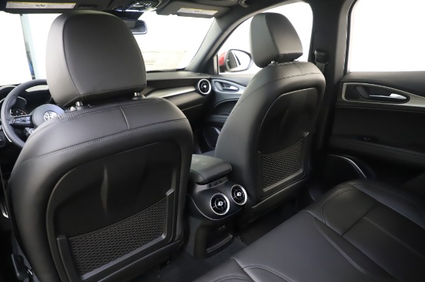 New 2020 Alfa Romeo Stelvio Sport Q4 for sale $45,645 at Alfa Romeo of Westport in Westport CT 06880 20